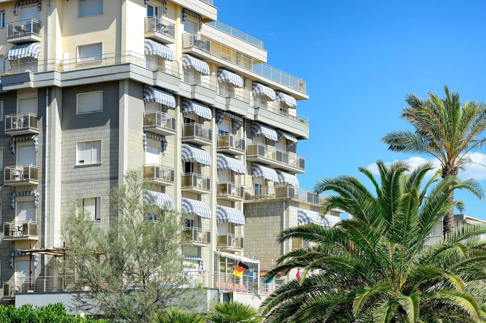 Hotel Residence Villa Jolanda Lido di Camaiore Exteriér fotografie