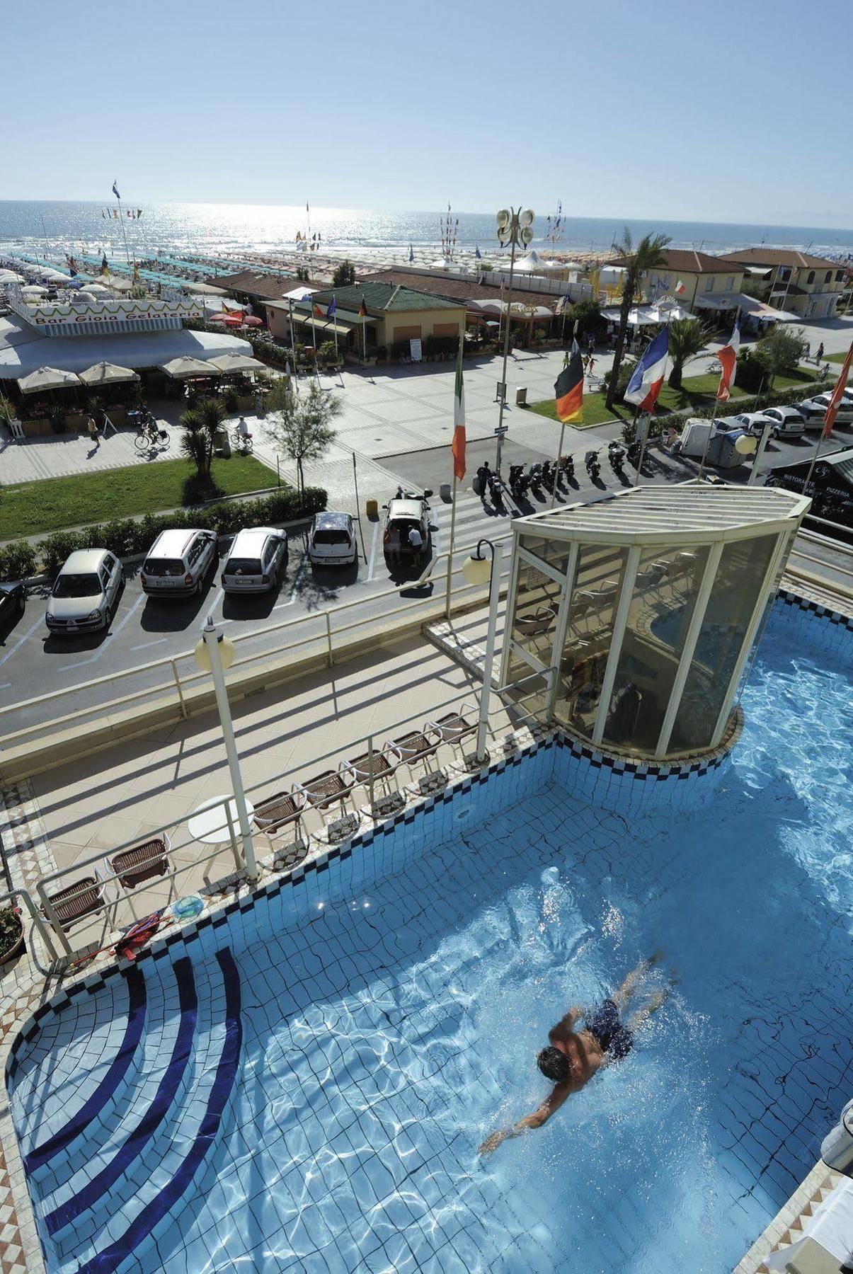 Hotel Residence Villa Jolanda Lido di Camaiore Exteriér fotografie